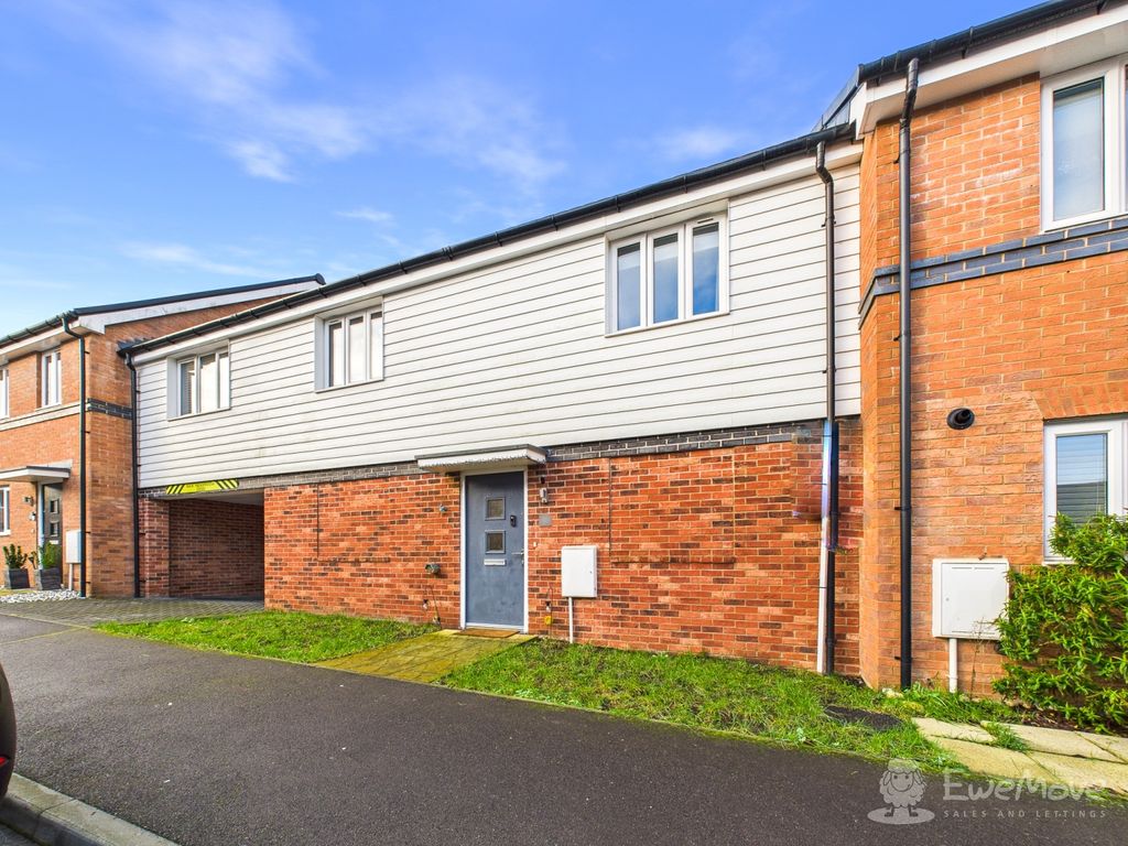 Property photo 1 of 9 Front Of House