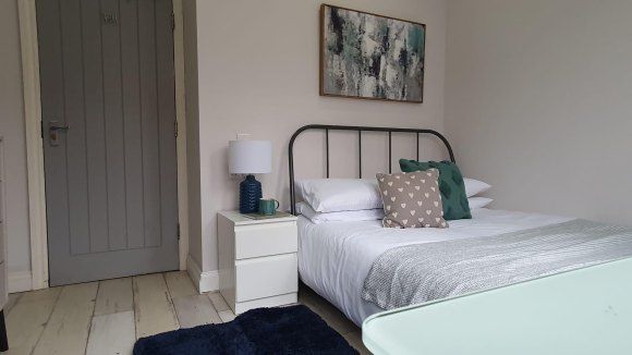 Property photo 3 of 10 Bedroom 3.Jpg