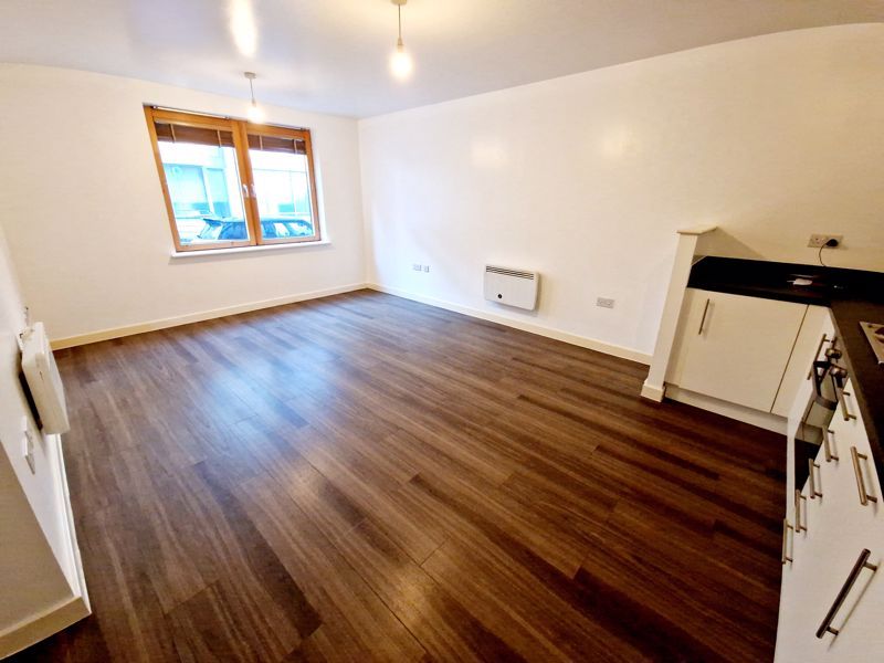 Property photo 2 of 14 Photo 18