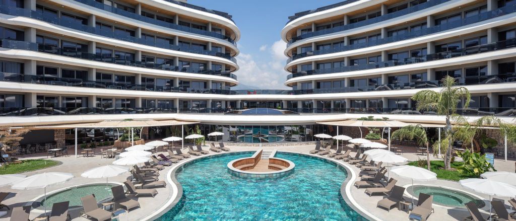 Property photo 2 of 26 Seafront Apartment In Kargicak, Alanya For Sale - Modern Apartment With Luxurious Facilities On-Site