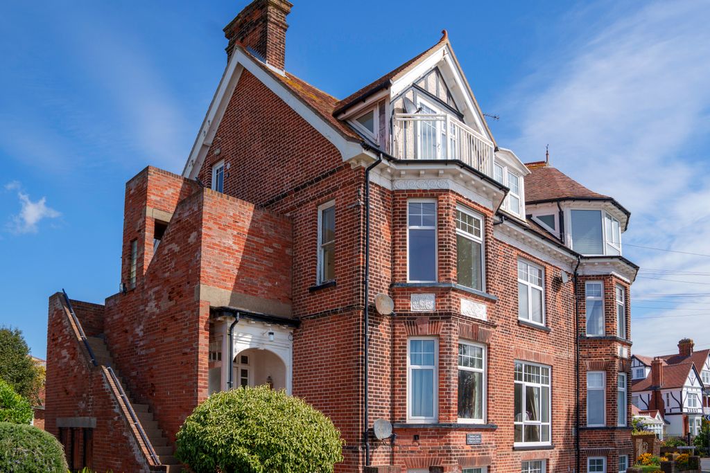 Property photo 1 of 20 A6707479