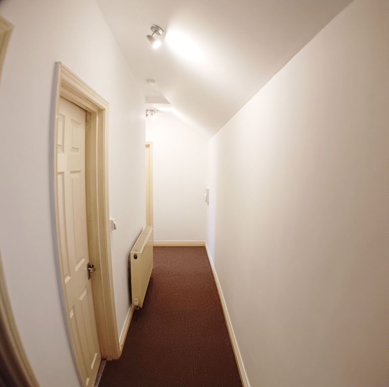 Property photo 2 of 11 Gallery