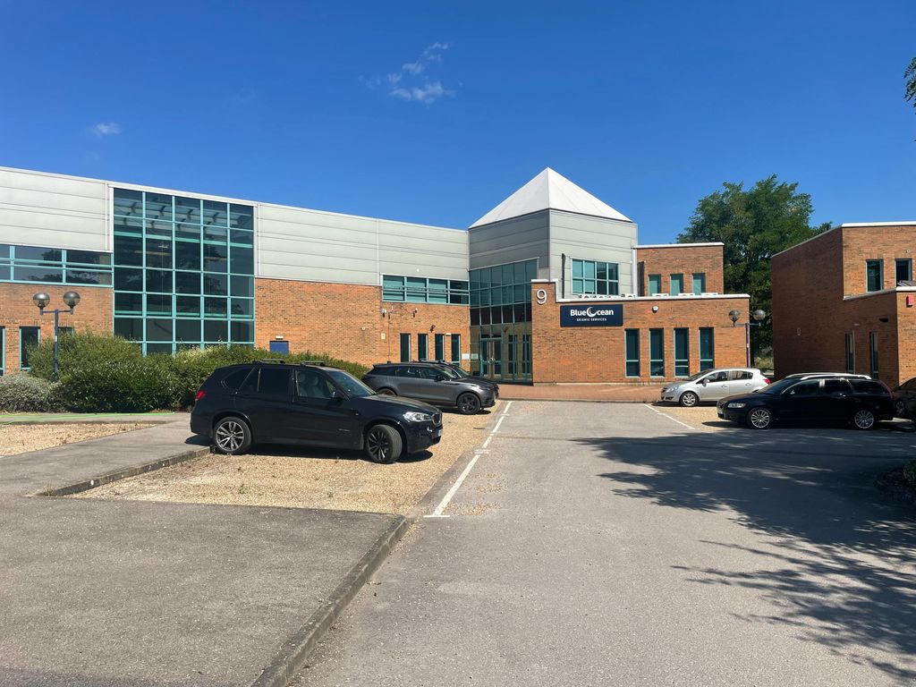 Property photo 2 of 7 Unit 9