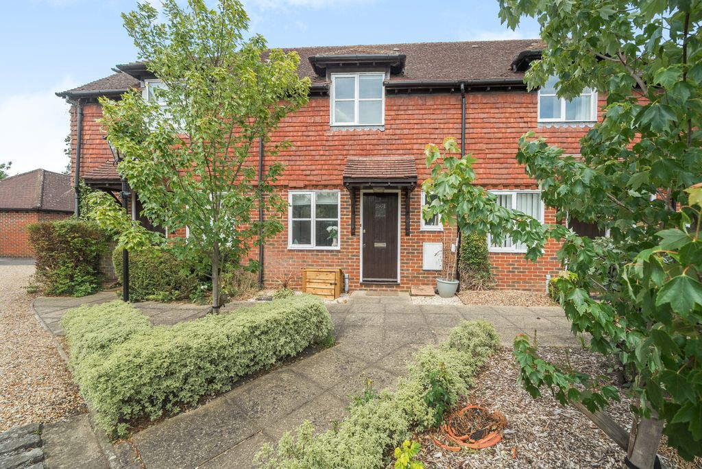 Property photo 1 of 20 1299152-2-6838585...