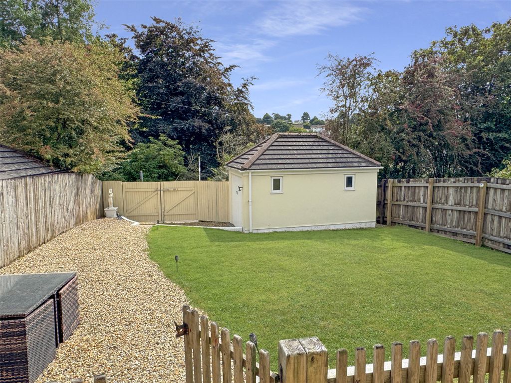 Property photo 2 of 14 Picture No. 01