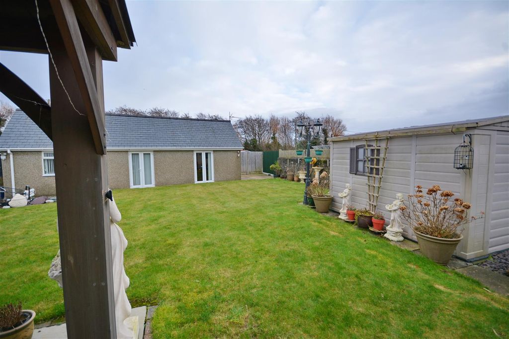 Additional image 32 of 4 bed detached bungalow for saleMorfa Bychan, Porthmadog, Gwynedd LL49