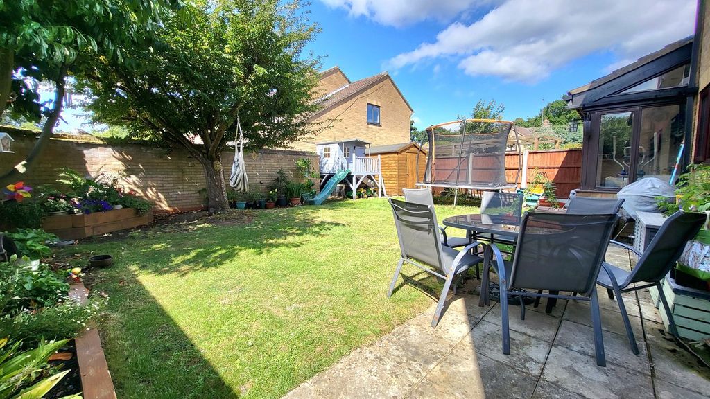 Property photo 3 of 19