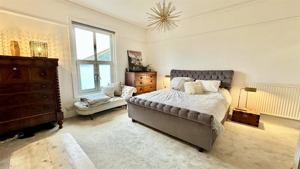 Additional image 12 of 4 bed maisonette for saleAshburnham Road, Hastings TN35
