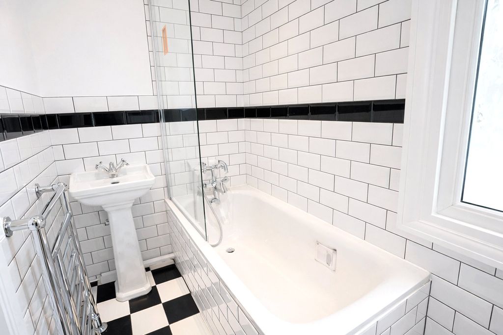 Property photo 2 of 14 Picture No. 09