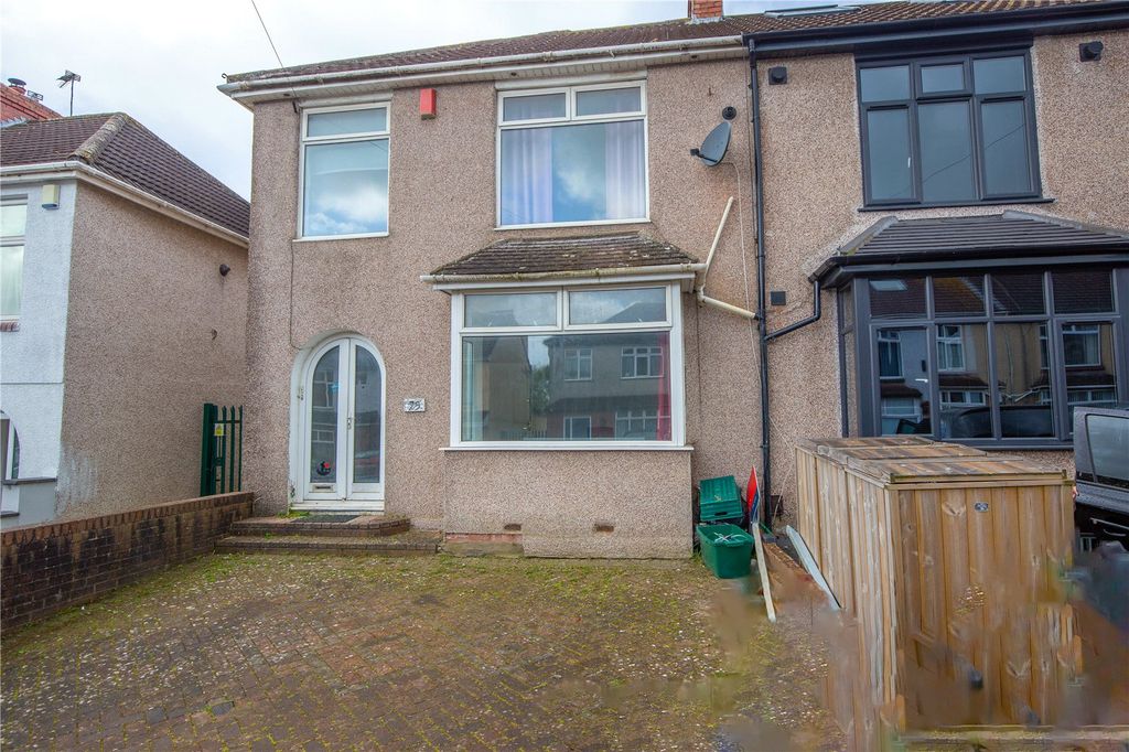 Property photo 1 of 18 Picture No. 21