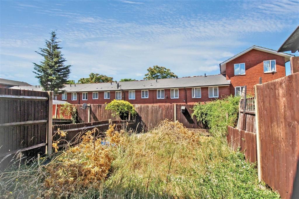 Property photo 3 of 5