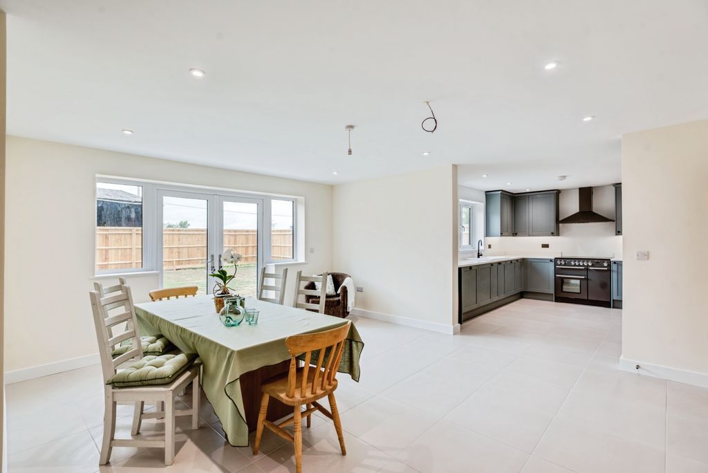 Property photo 3 of 15 Open Plan Living