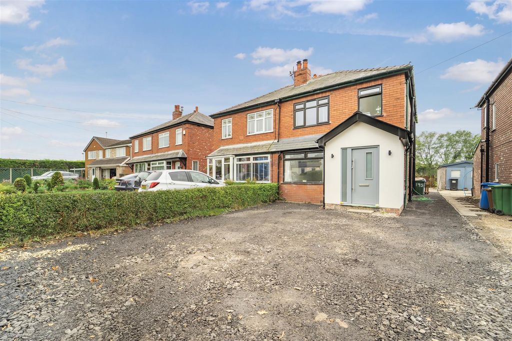 Property photo 3 of 28 3.Jpg