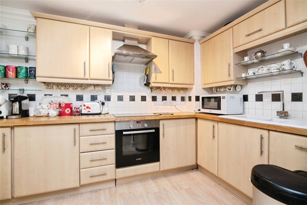 Property photo 2 of 18 Picture No. 07