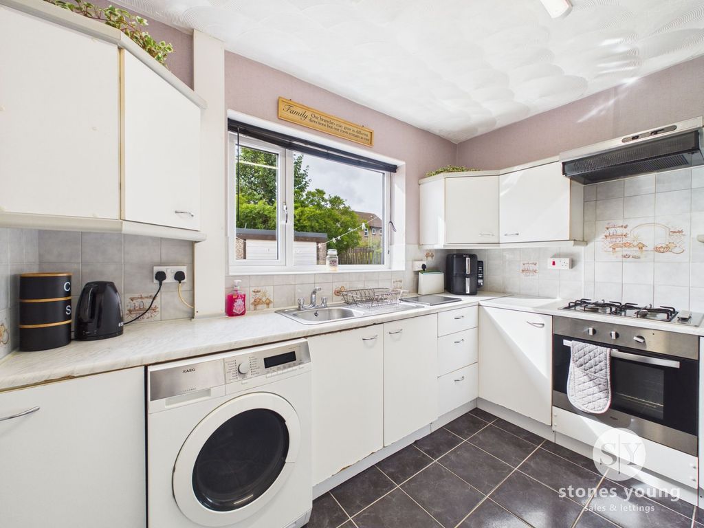 Property photo 3 of 19