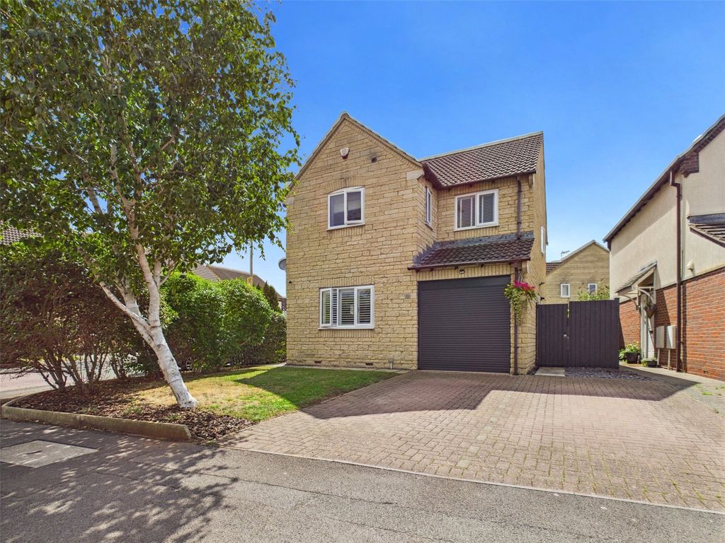 Property photo 1 of 17 Picture No. 09