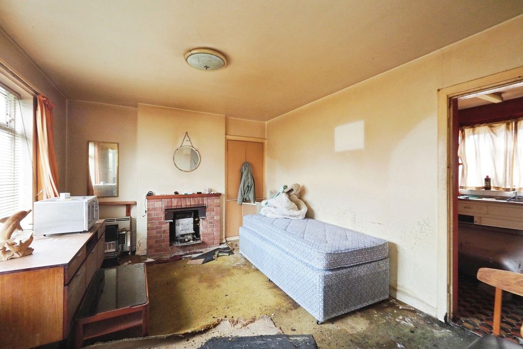 Property photo 2 of 13 Pbox-Img.Jpg