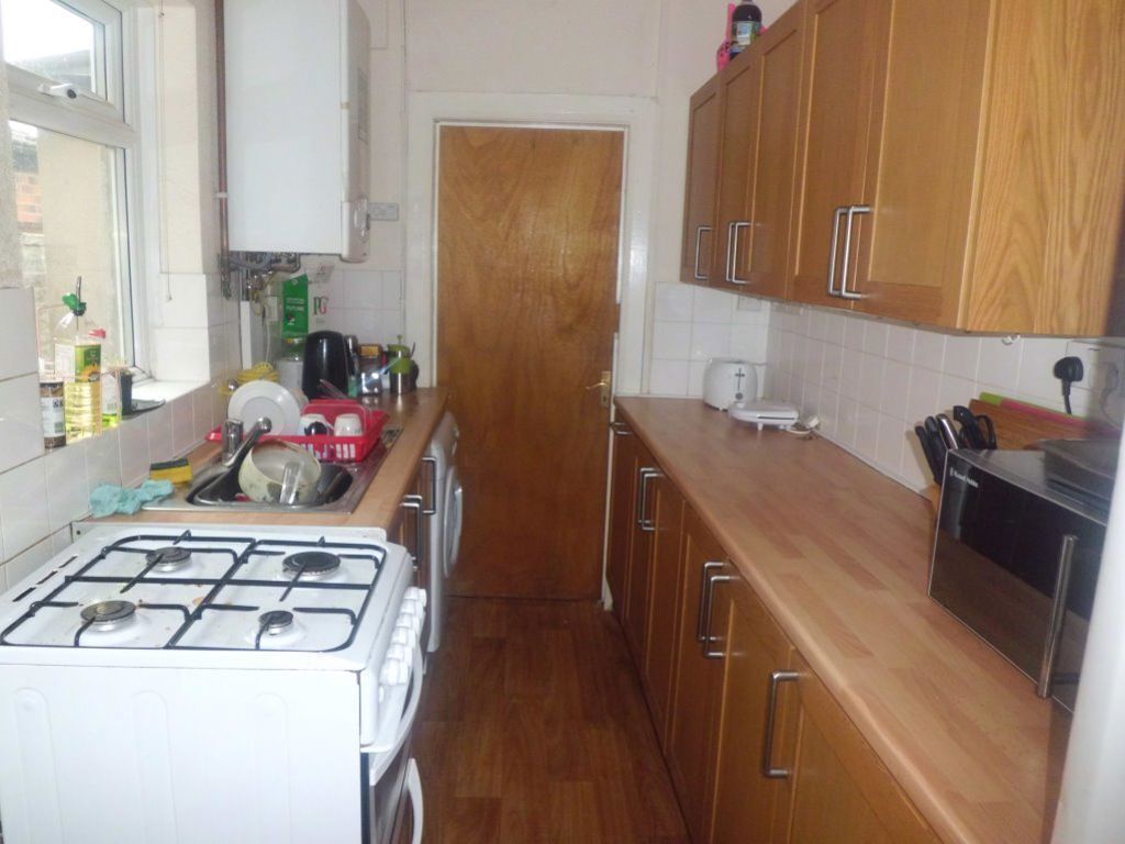 Property photo 2 of 11