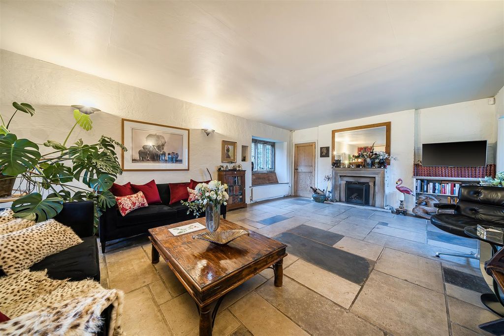 Property photo 2 of 49 1407243-26-698E19F5Bf794.Jpg