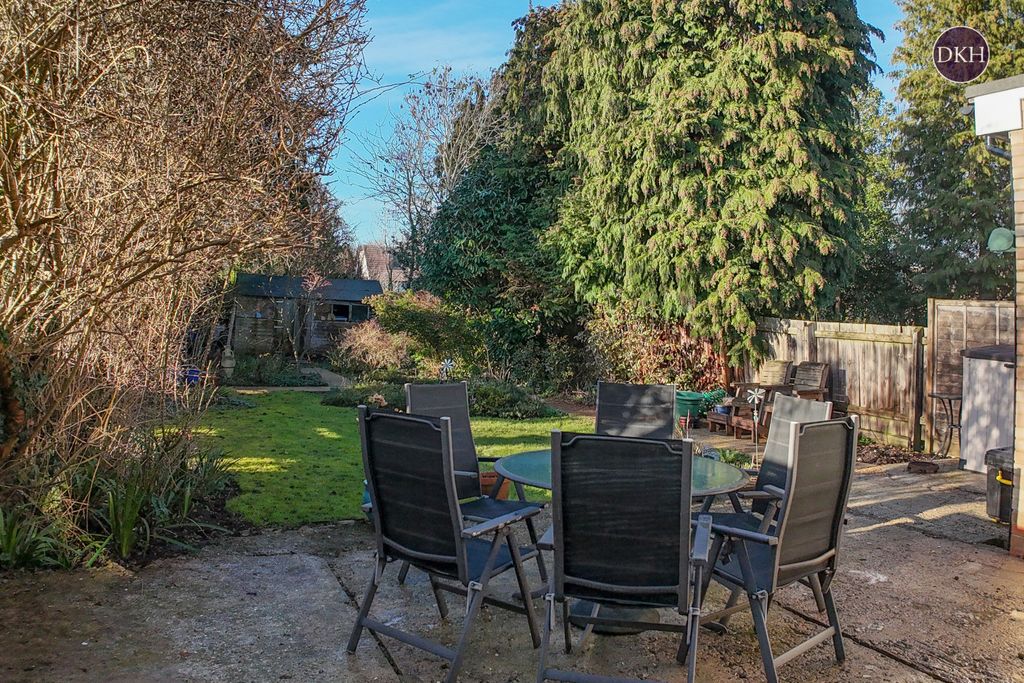 Property photo 3 of 18 Picture No. 21