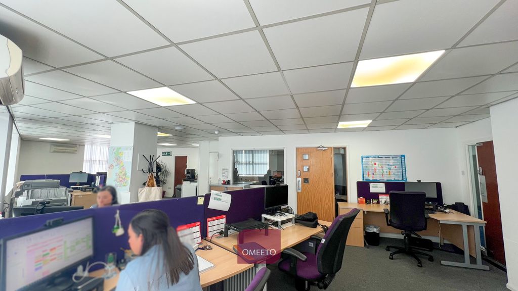 Property photo 3 of 9 Office To Let