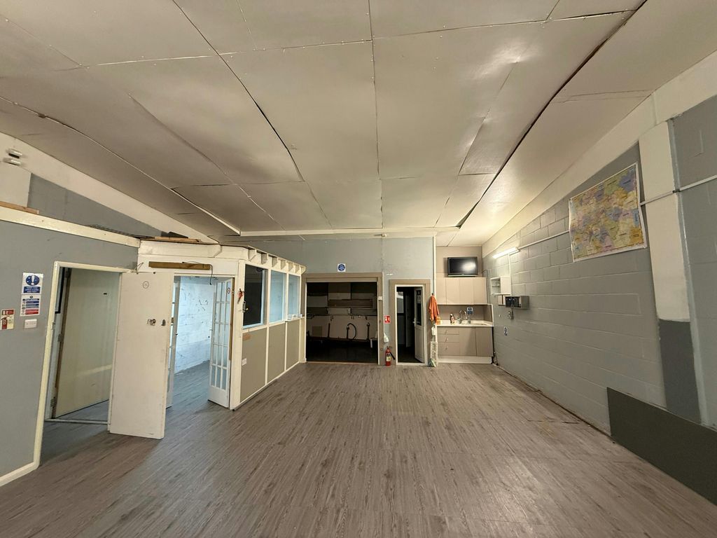 Property photo 3 of 6 Pj 1.Jpg