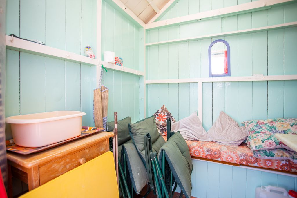 Property photo 3 of 8 Img_6800