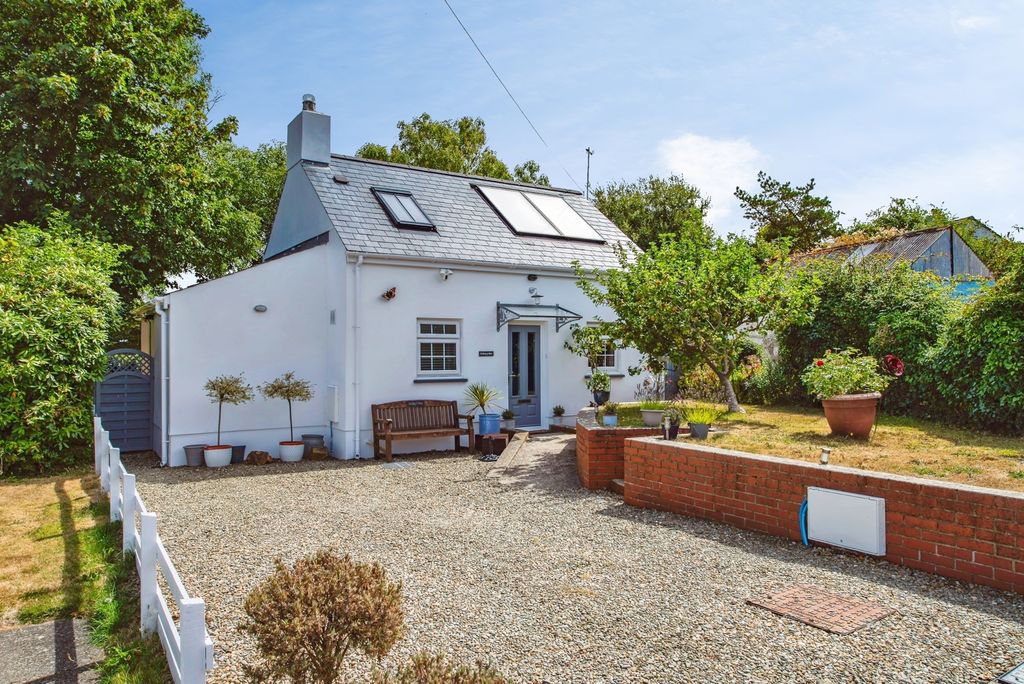 Property photo 1 of 27 Pbox-Img.Jpg