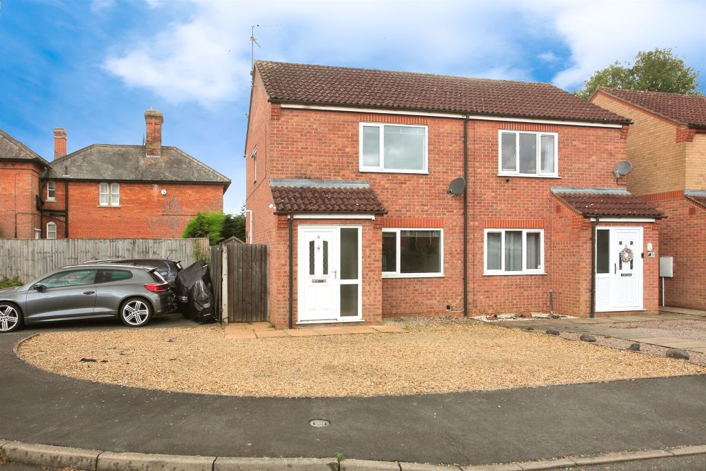 Property photo 1 of 12