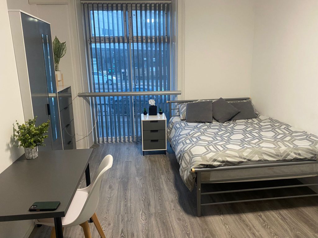 Property photo 3 of 4