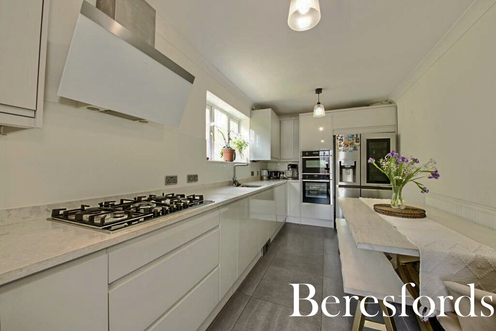 Property photo 1 of 10 Picture No. 06