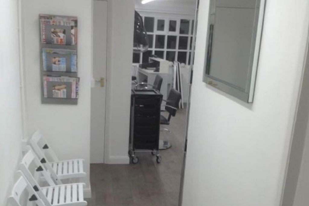 Property photo 2 of 7