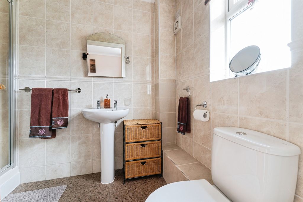 Additional image 9 of 5 bed detached house for saleBlue Ridge Gardens, March PE15
