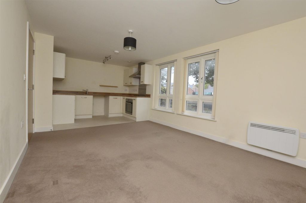 Property photo 3 of 8 Living Room