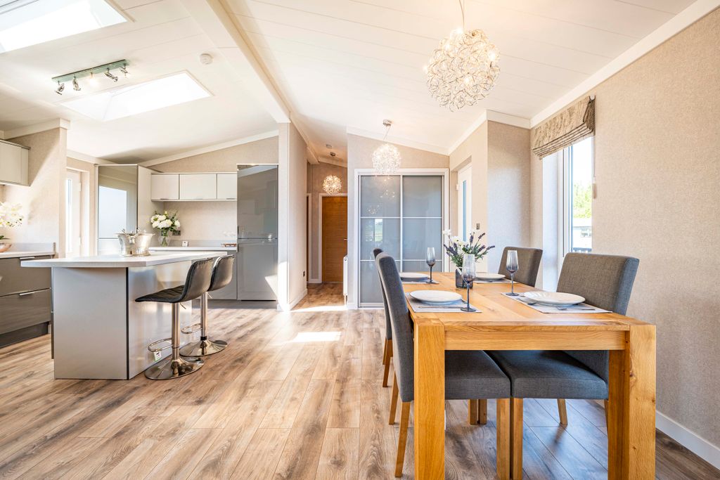 Property photo 3 of 16 Photo 3