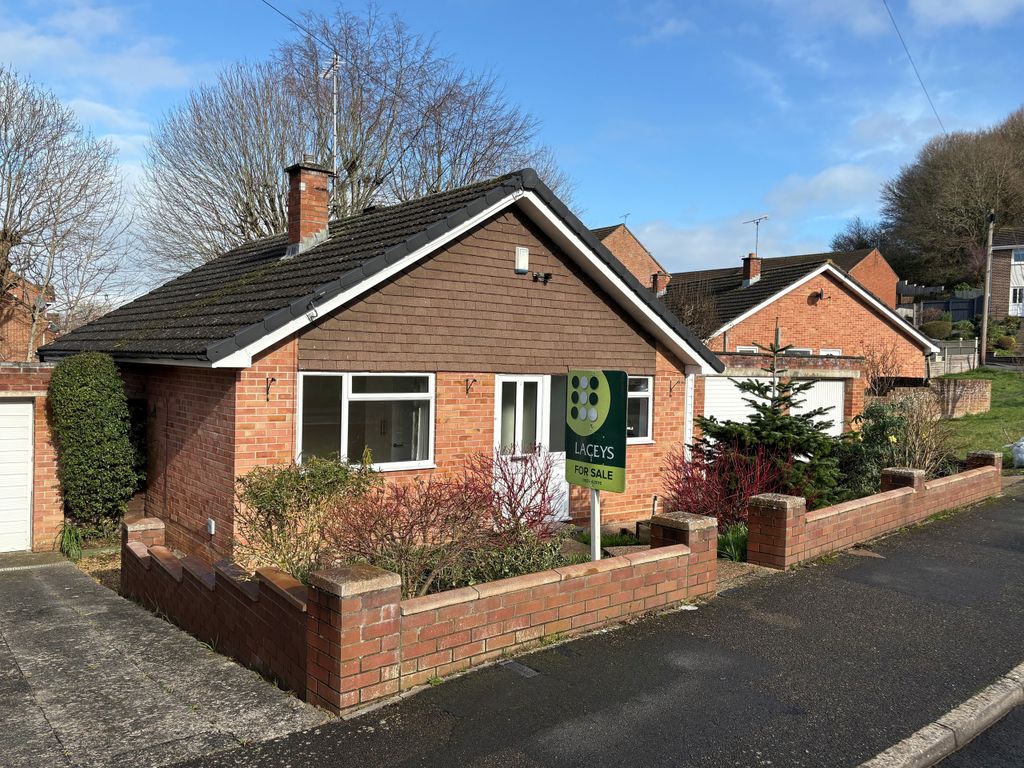 Property photo 1 of 16 Front Aspect