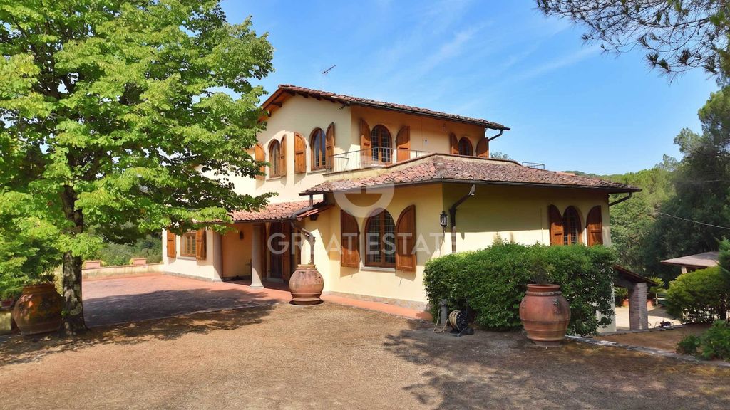 Property photo 1 of 22 Exteriors