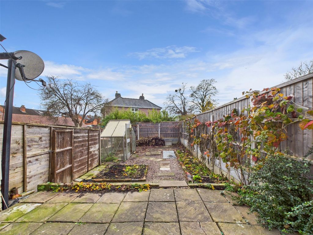 Property photo 3 of 17 Picture No. 11