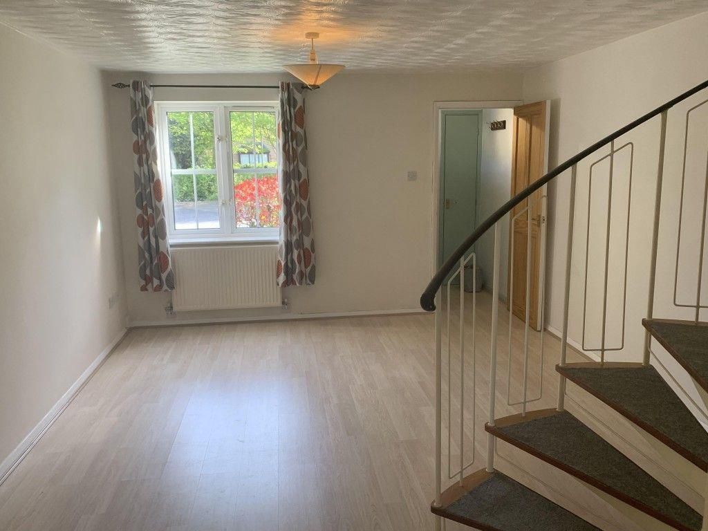 Property photo 3 of 10 Lmcmtmjjqko4Tlmgw7Qw8A.Jpg