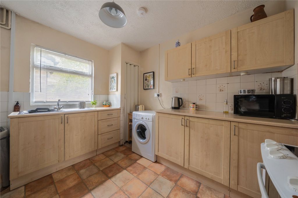 Property photo 3 of 15 Picture No. 06