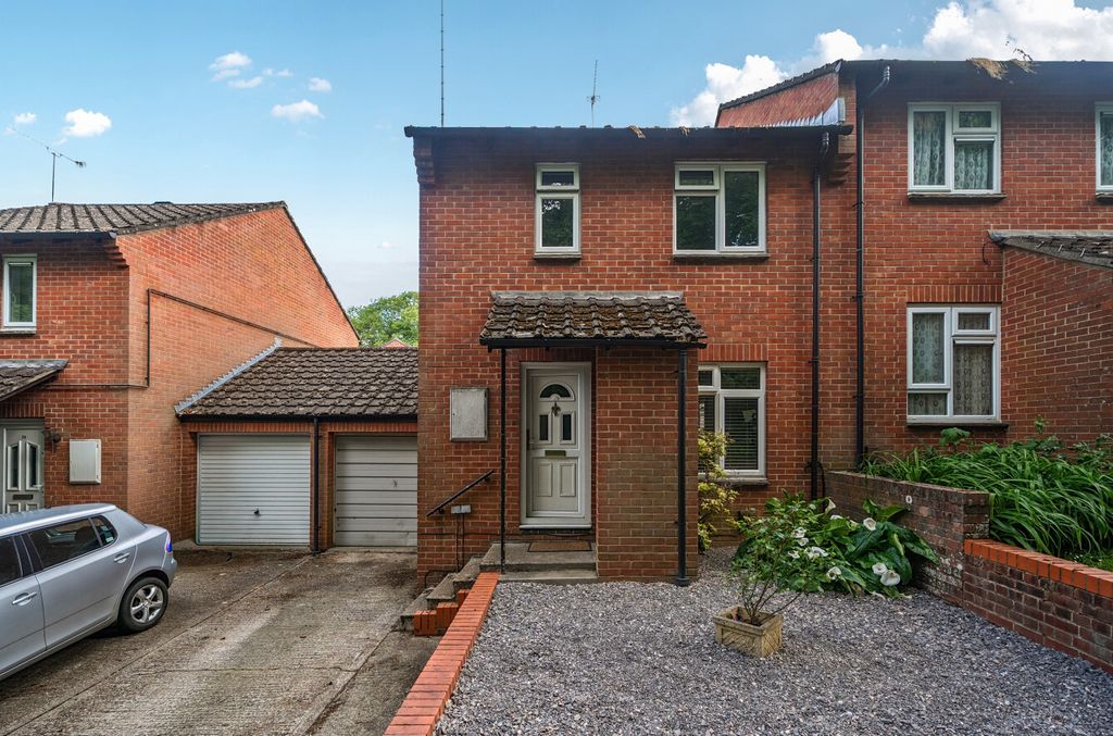 Property photo 1 of 13 1463679-8-6A0741F...