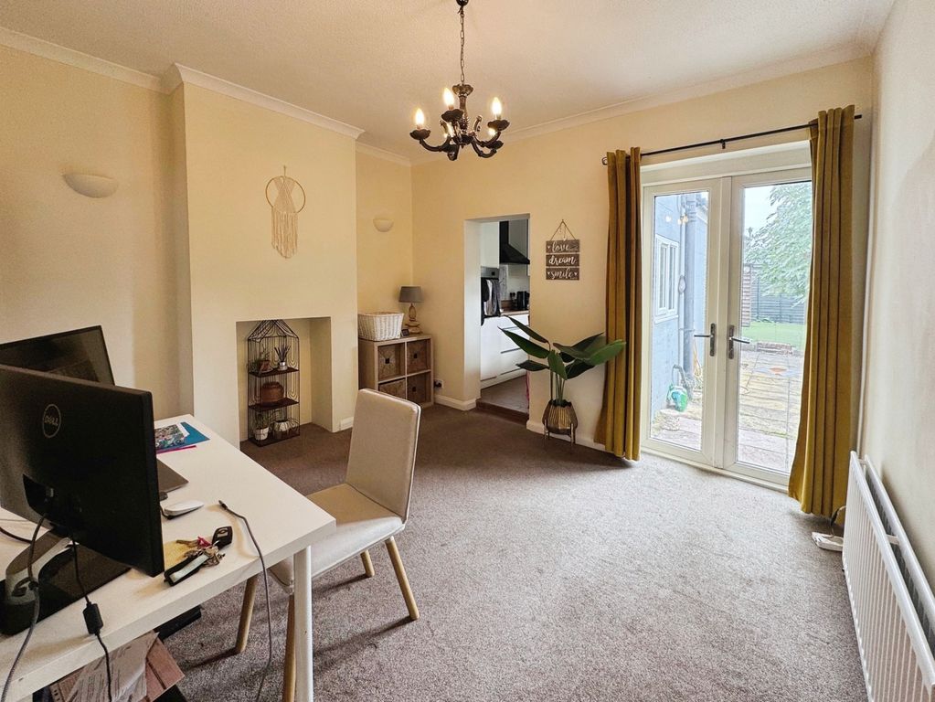 Property photo 3 of 12 Pbox-Img.Jpg