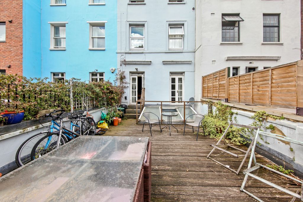 Property photo 3 of 6 Patio