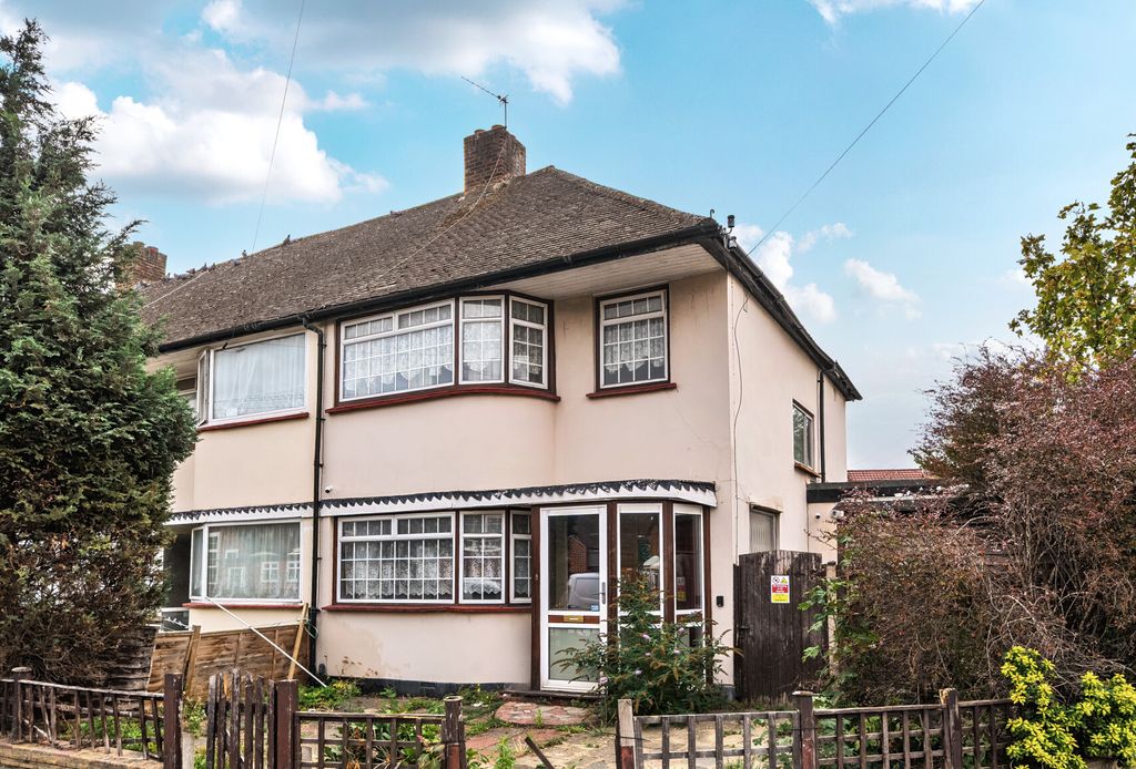 Property photo 2 of 21 1520948-2-6Aad4E0...
