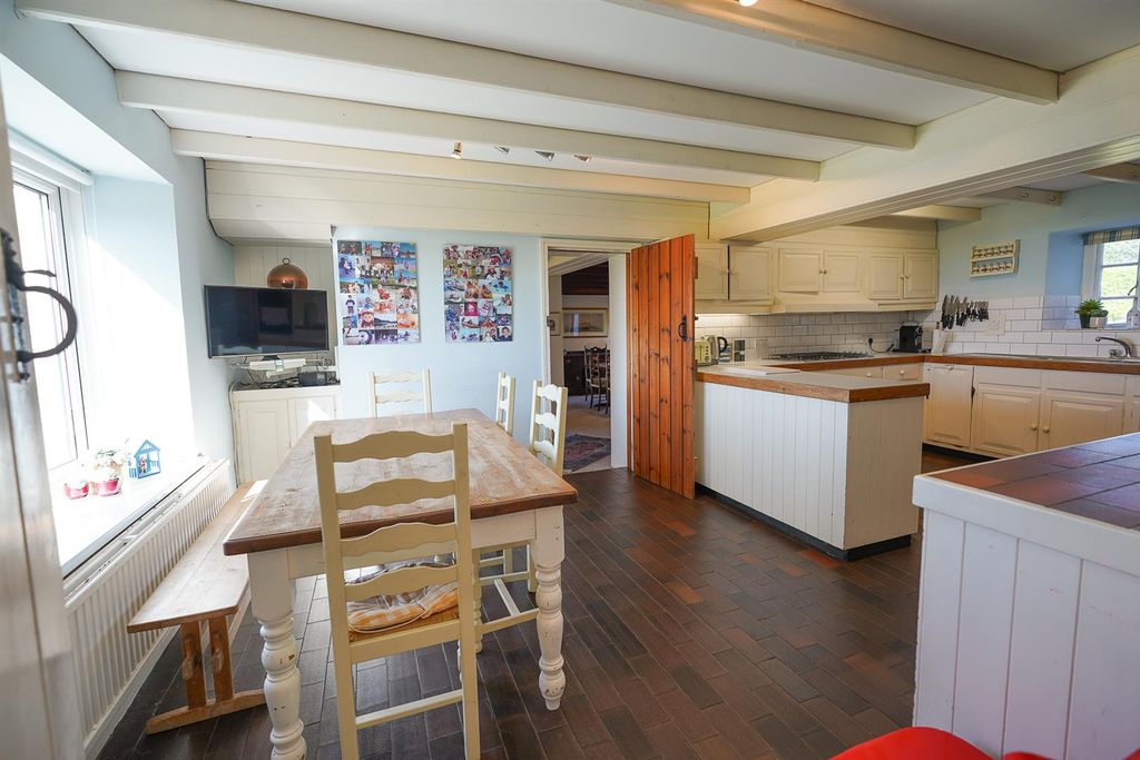 Additional image 39 of 5 bed property for saleNicholaston, Penmaen, Swansea SA3