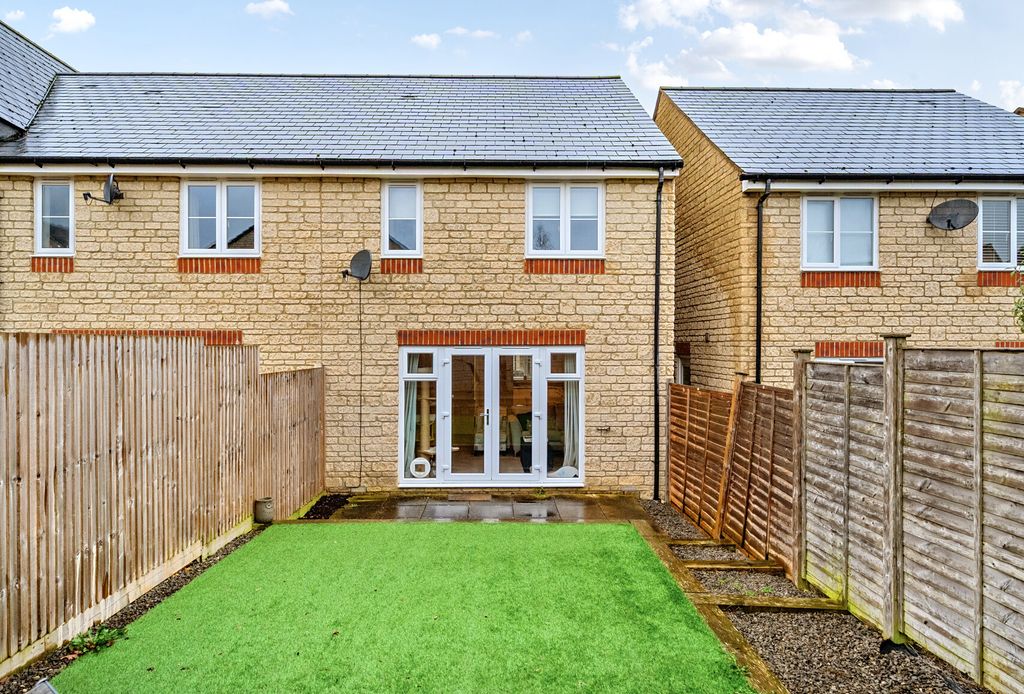 Property photo 2 of 16 1410030-3-698B5d0...