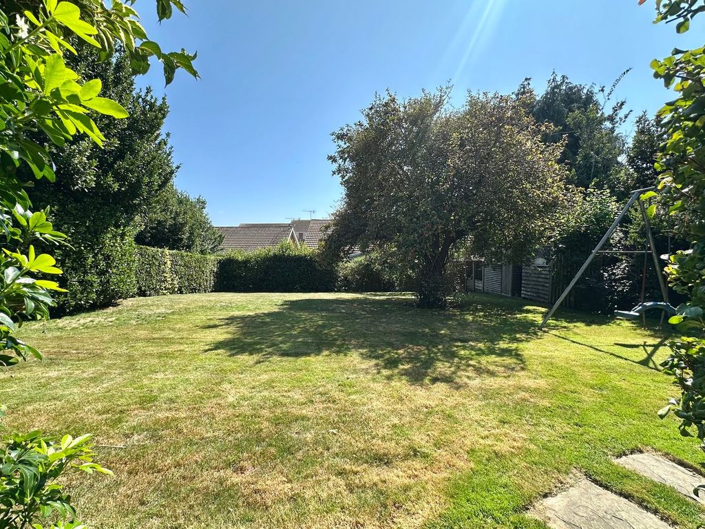 Property photo 2 of 18
