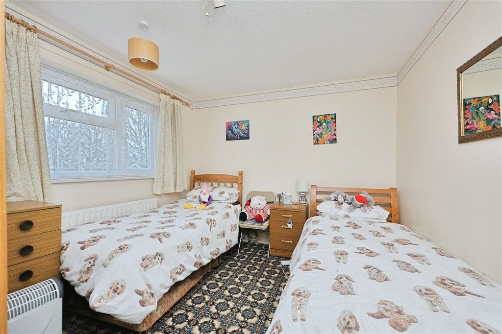 Property photo 3 of 5