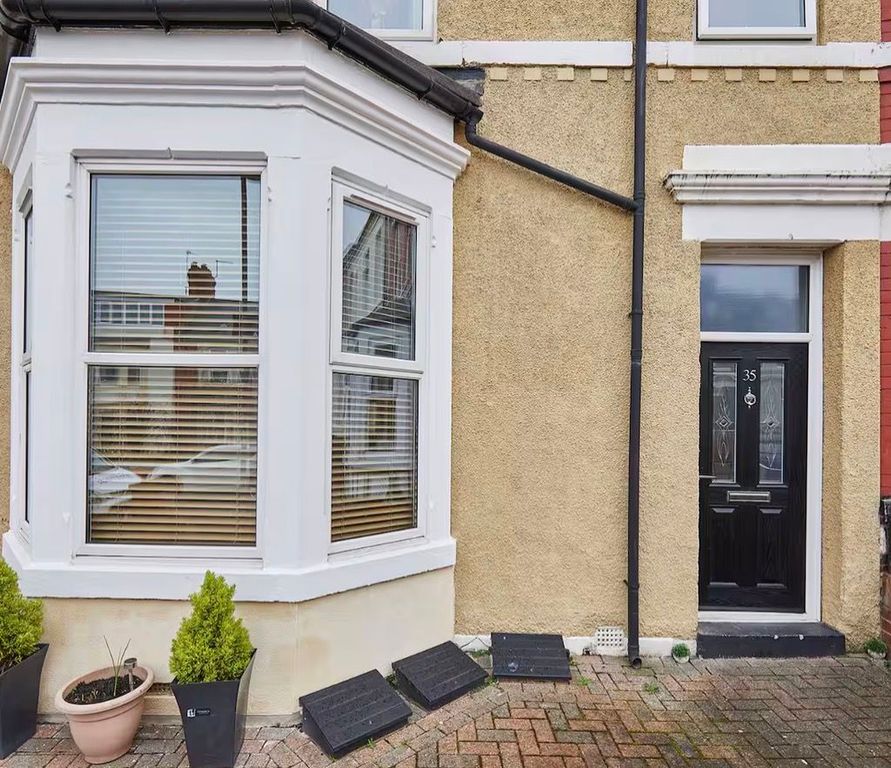 Property photo 1 of 13