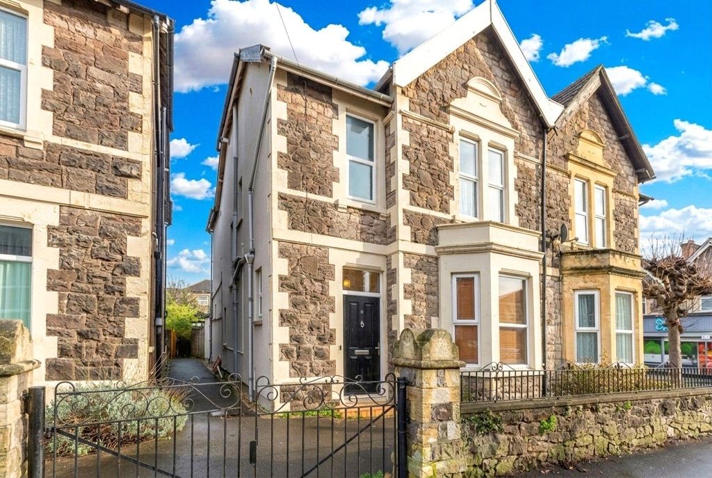 Property photo 1 of 23 Picture No. 42